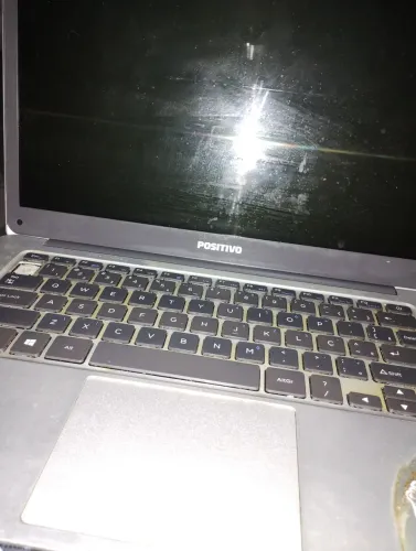 Notebook positivo usado