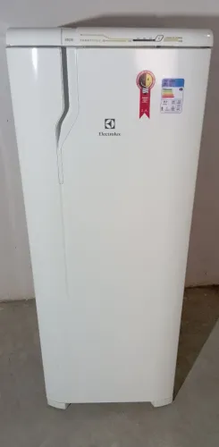 Geladeira Electrolux Frostfree RFE39 top, funcionando perfeitamente bem, ENTREGA GRÁTIS!!!