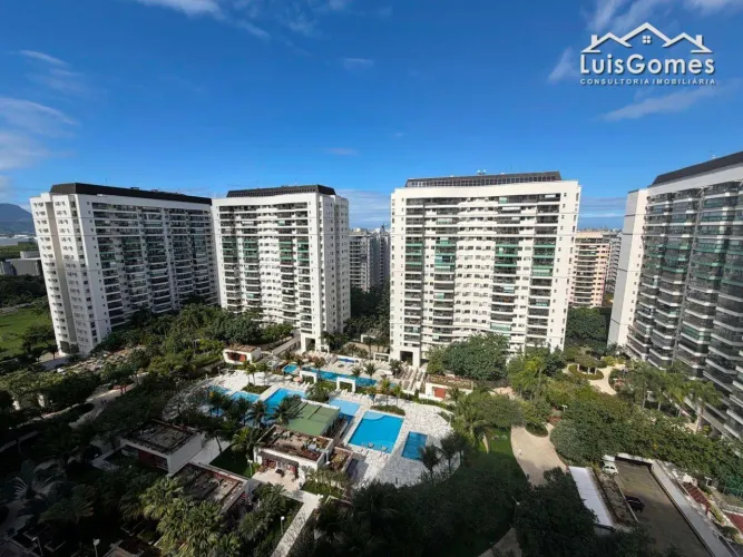CIDADE JARDIM RESERVA JARDIM - Apartamento com 150 m² de 4 quartos sendo 1 suíte e dependê