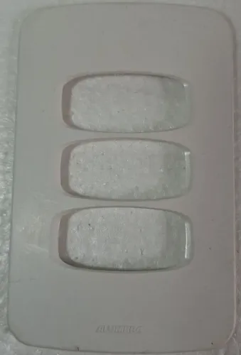 Placa 4x2 Alumbra Siena Para 3 Módulos / Postos Separados/ Usada