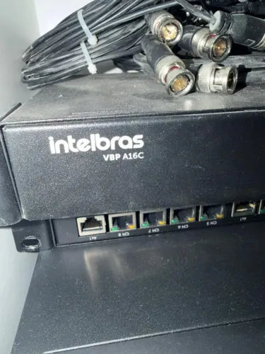 Power Balun Intelbras Vbp A16c Preto