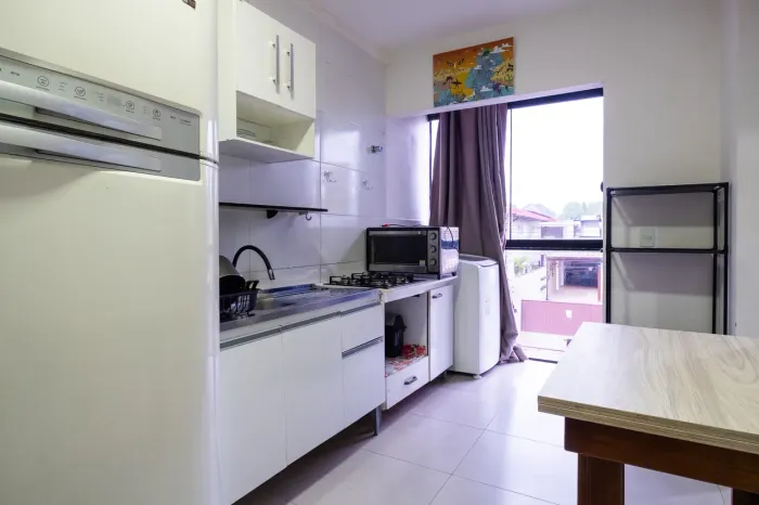 Apartamento de um quarto mobiliado no Ribeirão da Ilha.