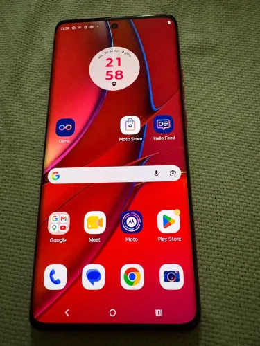 Moto edge 40 neo top