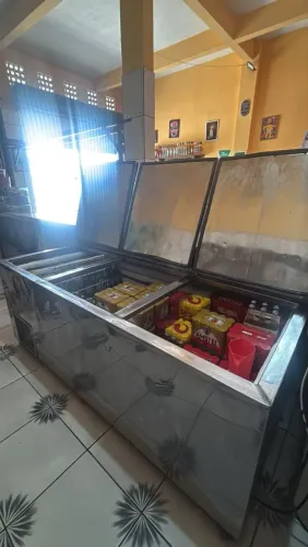 Vende-se um Freezer 100% inox