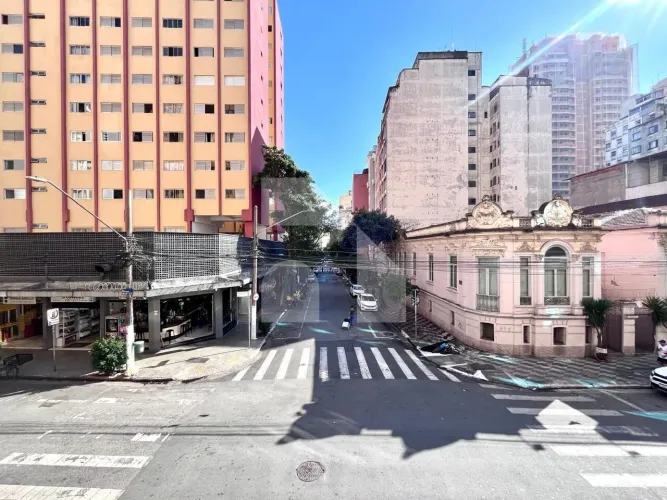 Apartamento com 1 dormitório no Centro