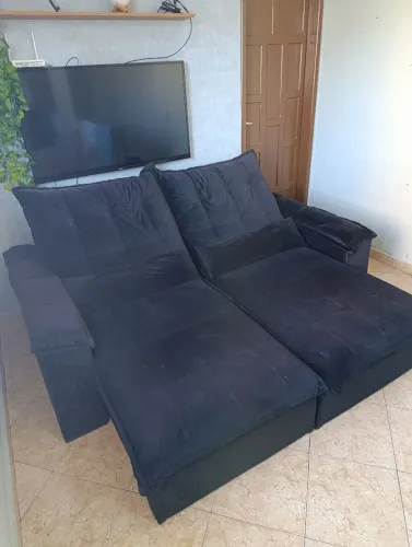 Sofá retrátil preto 