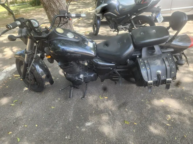 Moto custom Fym 250, oportunidade!