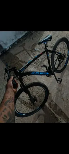 Bicicleta GTS aro 29 tá nova, vendo ou troco 700 reais no rolo sobe 