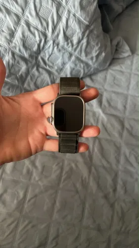 Apple Watch Ultra 49mm Titanium 