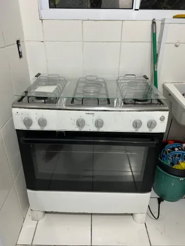 Vende fogão 5 bocas funcionando perfeitamente