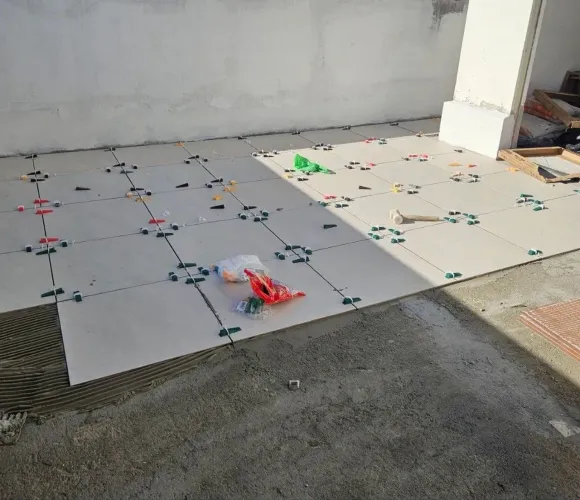 Pedreiro e Pintor Para sua Obra / Reforma