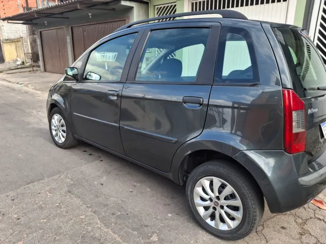 Fiat Idea ELX 1.4 MPI Fire Flex 8V 5P 2009