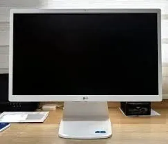 LG ALL IN ONE  com defeito 