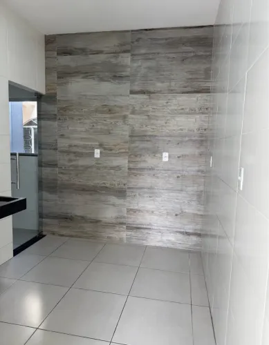 Vendo essa casa em Barcelona 
