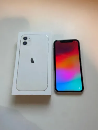 iPhone 11 64 gb ( ORIGINAL)
