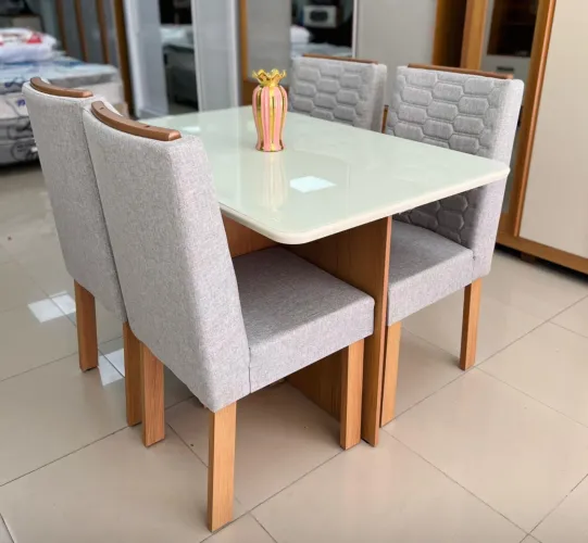 Mesa de jantar mykonos com cadeiras no linho tampo de vidro lackeado em Promoção !