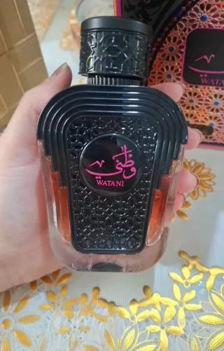 Perfume Árabe Watani Pink Al Wataniah Edp 100ml Feminino
