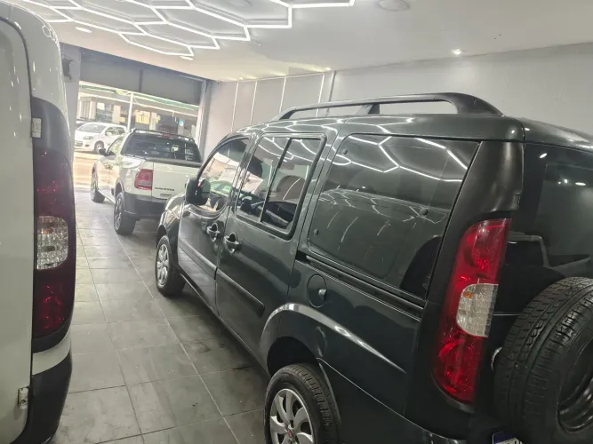 Fiat Doblo Essence 1.8 Flex 16V 5P 2013