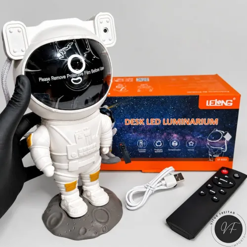 Luminária Astronauta Galáxia | Entrega Grátis em VCA