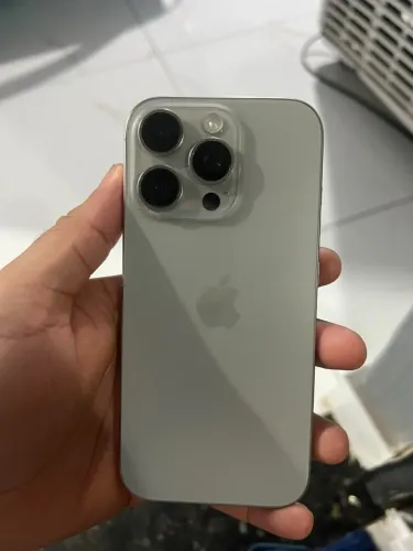 VENDO IPHONE 16 PRO