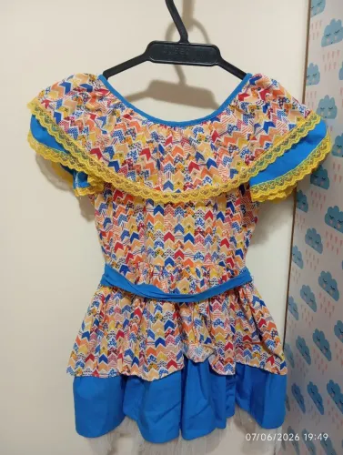Vendo 2 vestidos de São João