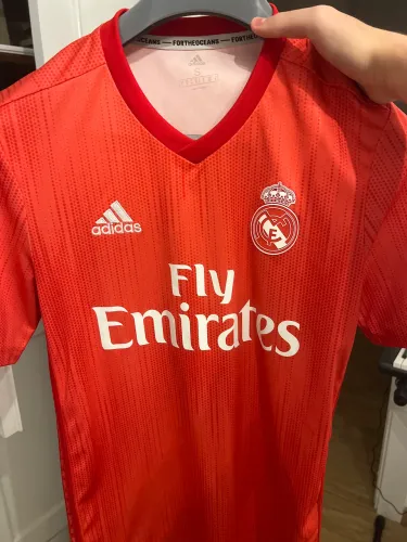 Camisa Real Madrid 2018 (terceiro uniforme)
