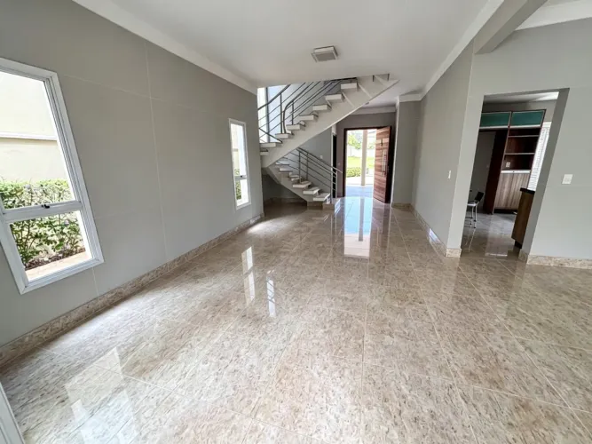 Casa à venda em Campinas, Swiss Park, com 3 suítes, com 277 m², GERAL