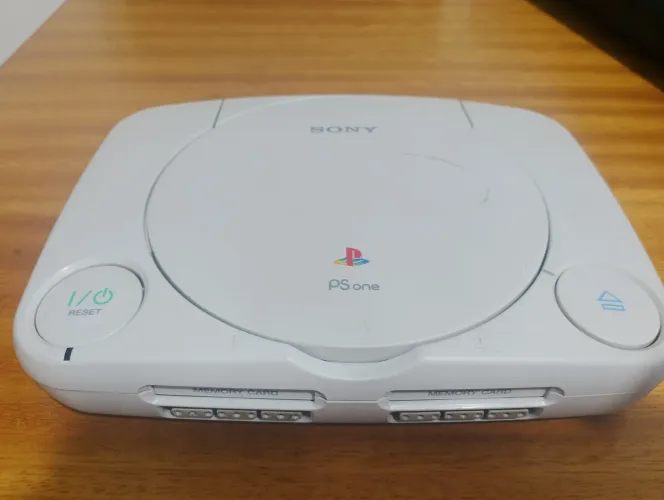 Ps1 baby somente console ligando imagem cinza!!