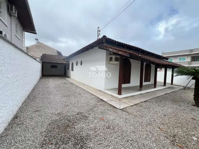 Casa com 3 quartos para Locação, Coloninha - Gaspar