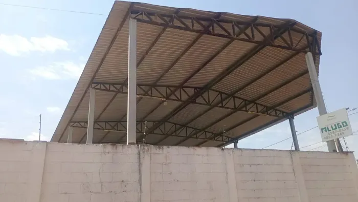 Alugo galpão com 1.739 metros quadrados em Jardim Petrópolis - Goiânia - GO