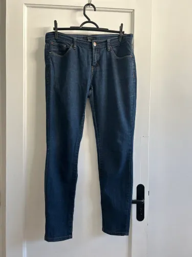 Calça jeans cintura baixa