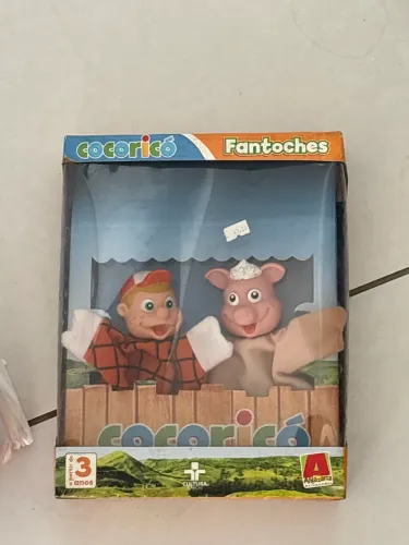 fantoche cocoricó e jogo