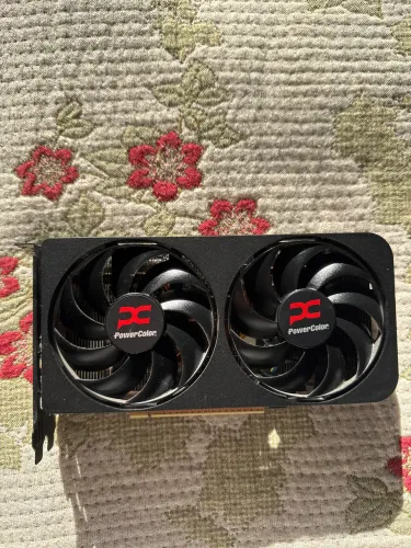RX 9060 XT 16GB - POWERCOLOR