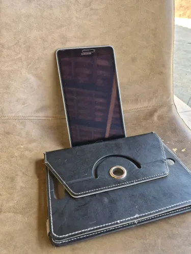Tablet samsung sm-385m 16gb