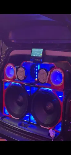 Som automotivo vendo ou troco 