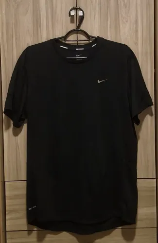 Camisa Dry-Fit Nike Running tamanho M