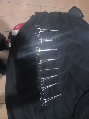 pinças anatômicas cirúrgicas