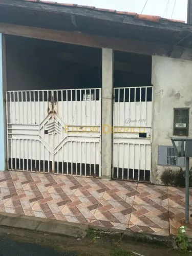 Casa com 2 quartos para Locação, Residencial Maricá - Pindamonhangaba