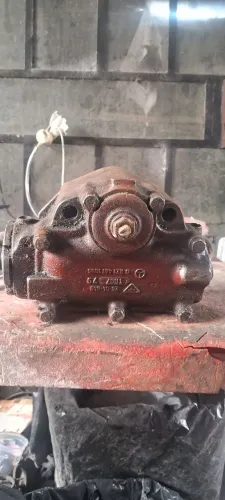 Caixa de direção caminhão Mercedes benz 1113