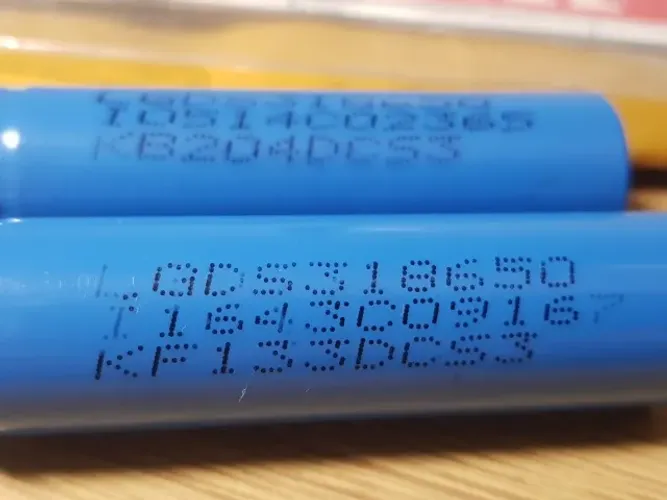 2 Célula LG 18650 Li-ion 2000mah Original (2 peças)