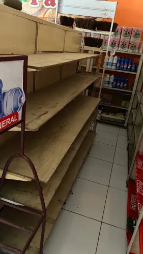 VENDO EQUIPAMENTOS PARA MERCADINHO