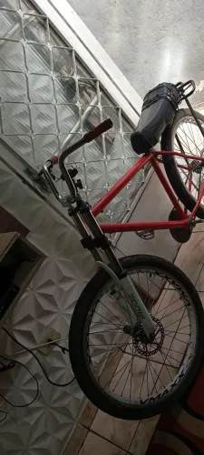 Vende-se bike aro 26? Aceito troca em 29 ?