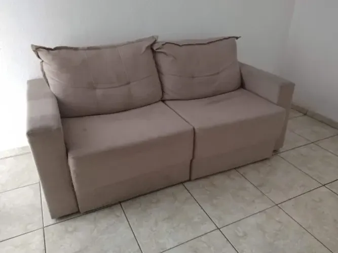 Sofá 2 lugares