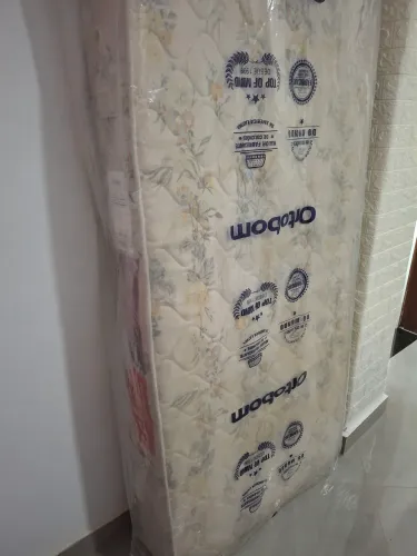 VENDO COLCHÃO SOLTEIRO 