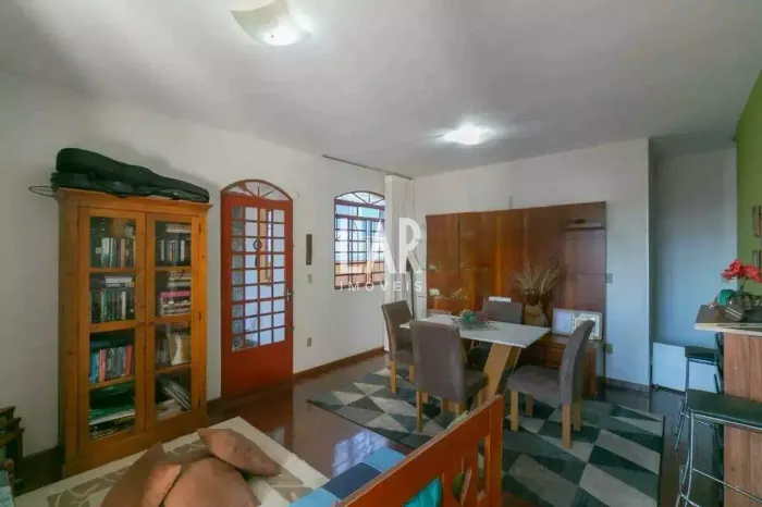 Casa à venda, 3 quartos, 1 suíte, Liberdade - Belo Horizonte/MG
