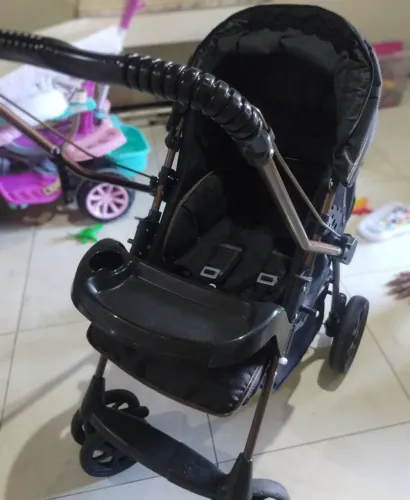 Carrinho de bebê Galzerano