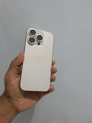 Iphone 16 pro desert 128GB impecável