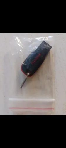Pen drive 32gb novo