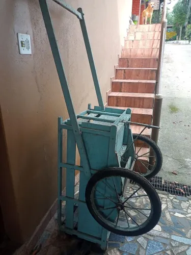 carrinho antigo decoração