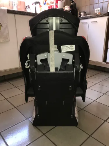 Cadeirinha para carro - vendo ou troco